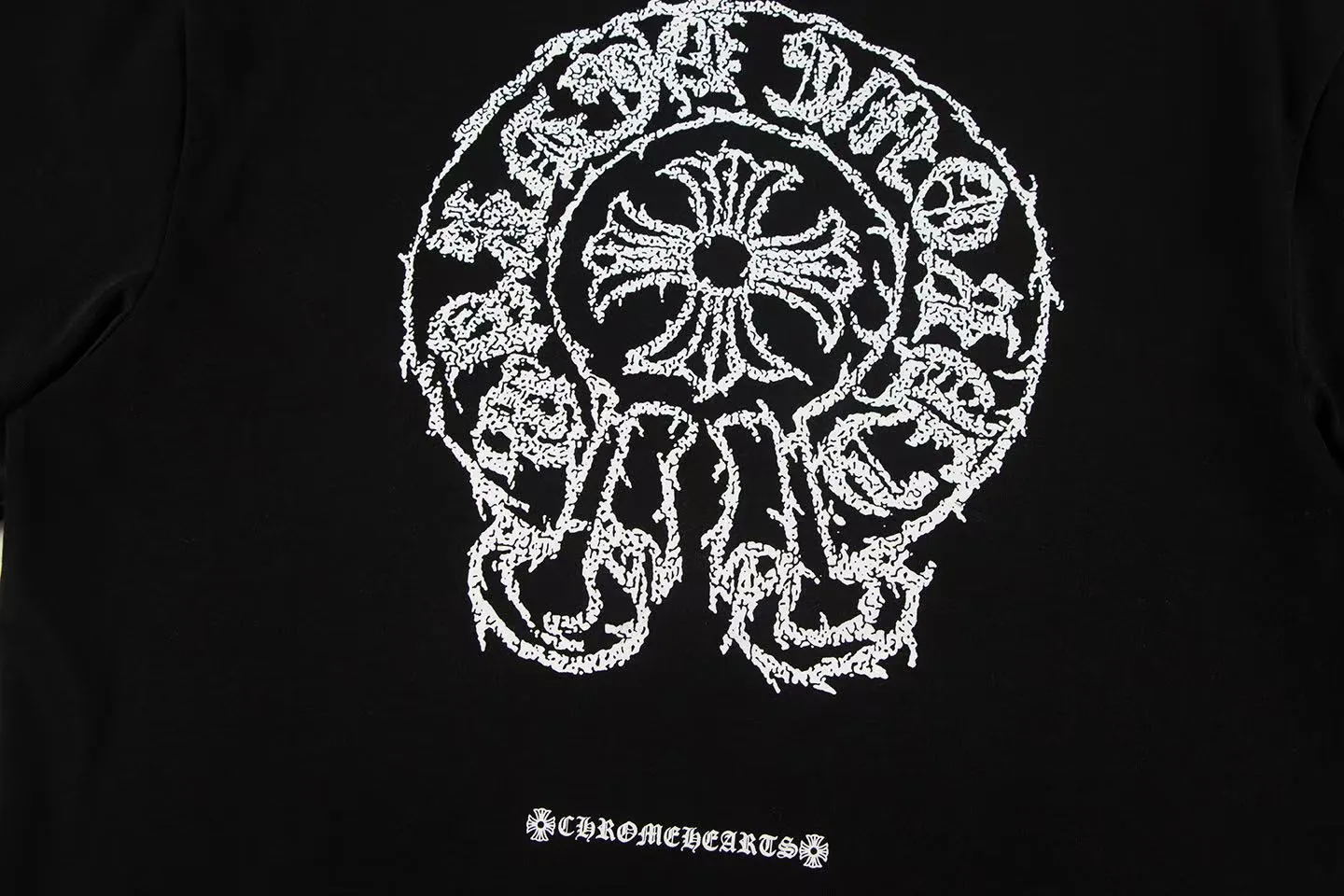 🅿️146) Style: 2025 new Croix Heart short-sleeved T-shirt Material: High version 300g double yarn combed cotton Size: S～XL Color: Black Style number: Z013